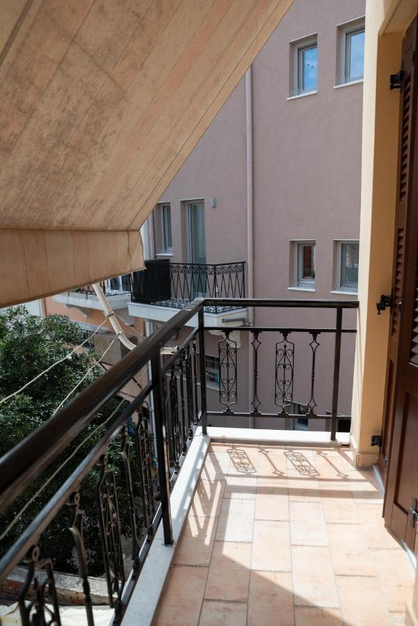 Destino Home Overlooking The Venetian Port Of Chania ハニア エクステリア 写真