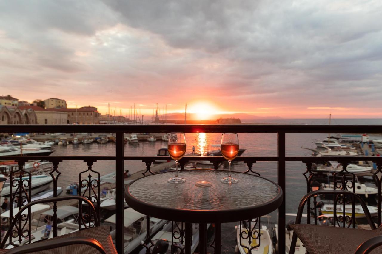 Destino Home Overlooking The Venetian Port Of Chania ハニア エクステリア 写真