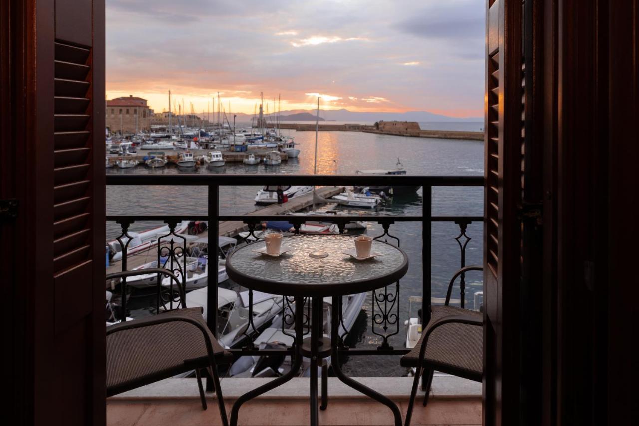 Destino Home Overlooking The Venetian Port Of Chania ハニア エクステリア 写真