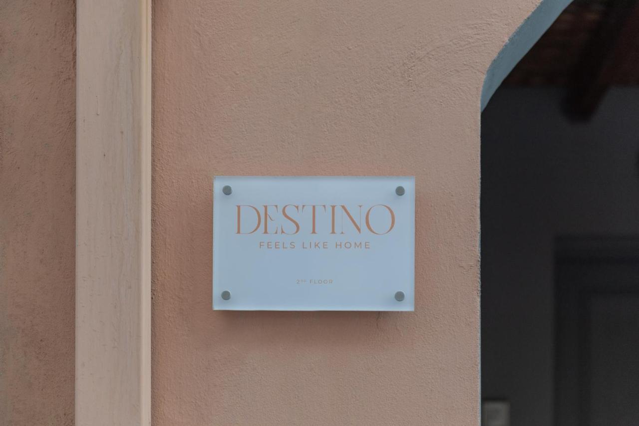 Destino Home Overlooking The Venetian Port Of Chania ハニア エクステリア 写真